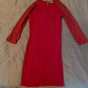 Burgundy form fitting party dress